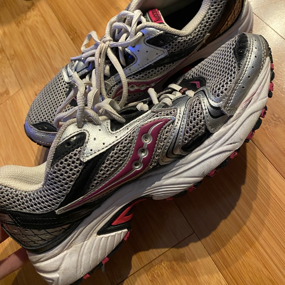 Running sneakers